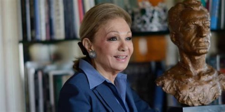 Farah Pahlavi Net Worth