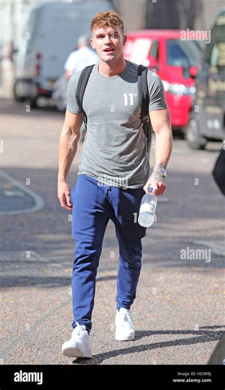 Gary Beadle Net Worth