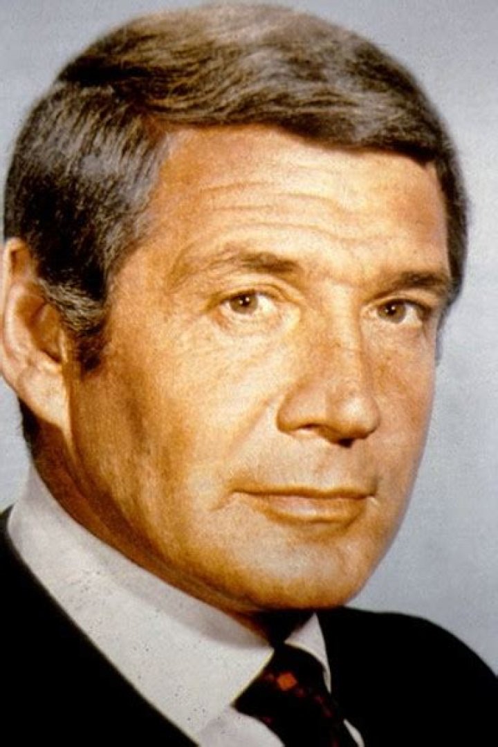 Gene Barry-Hill Net Worth