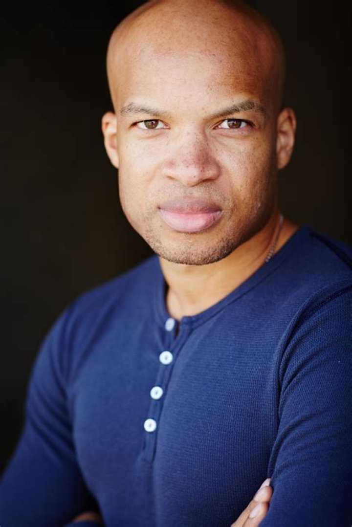 Glenn Davis (athlete)