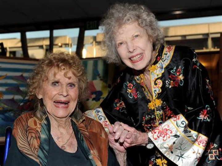 Gloria Stuart Net Worth