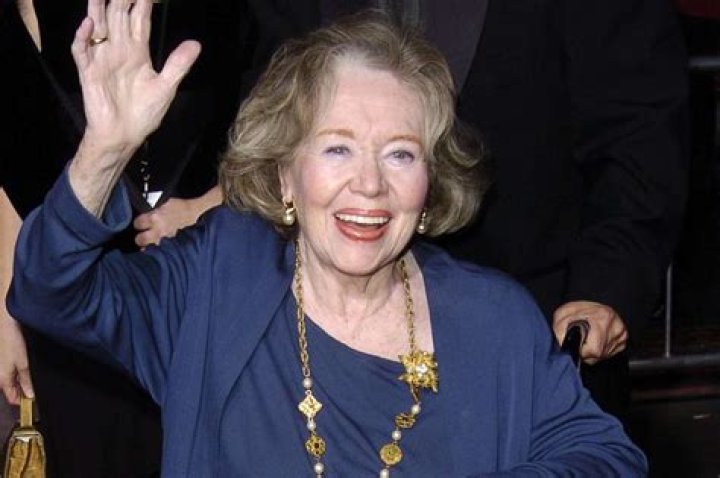 Glynis Johns Net Worth