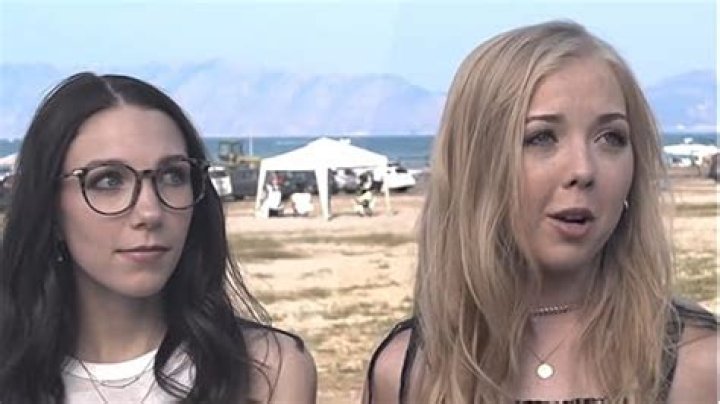 Grace Hallows Net Worth