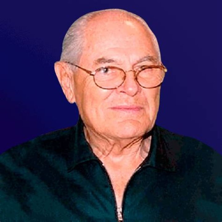 Gustavo Alatriste Net Worth