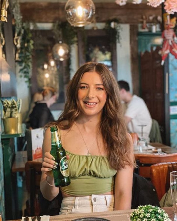 Hanny Sáenz Net Worth