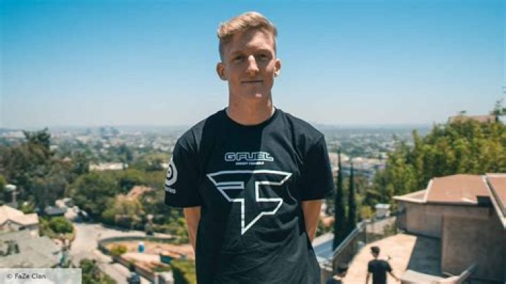 
How rich is Tfue? Net Worth, Girlfriend, Height, Lawsuit, Bio 