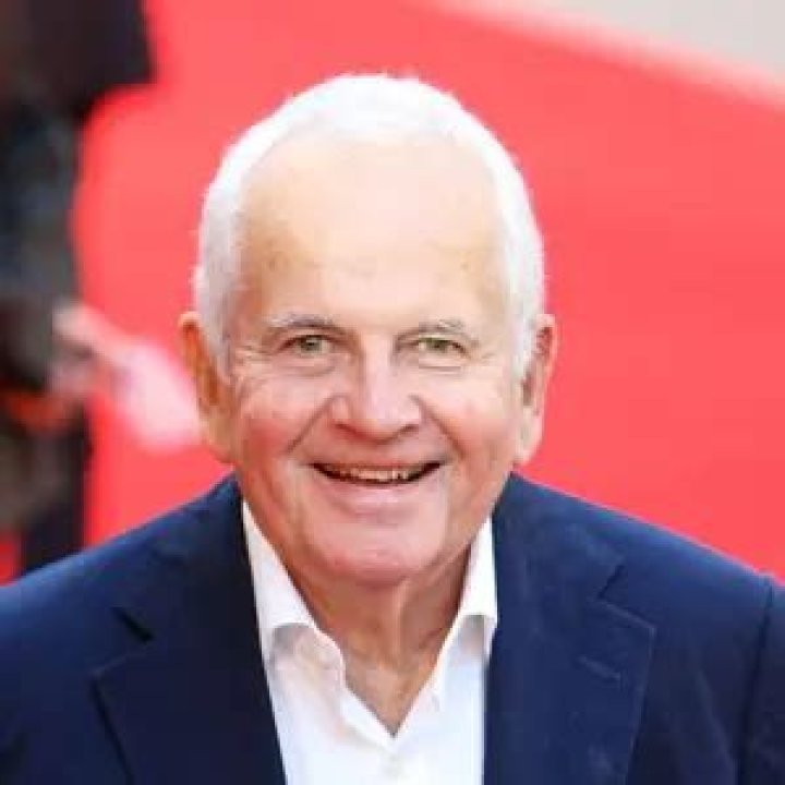 Ian Holm Net Worth