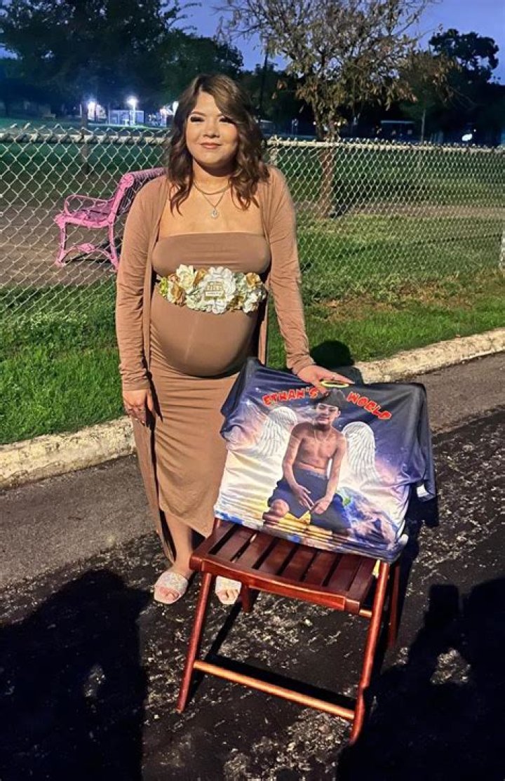 
Is Deborah Norville Pregnant In 2022 & Did She Share Her Delivery Due Date To Her Fans? 