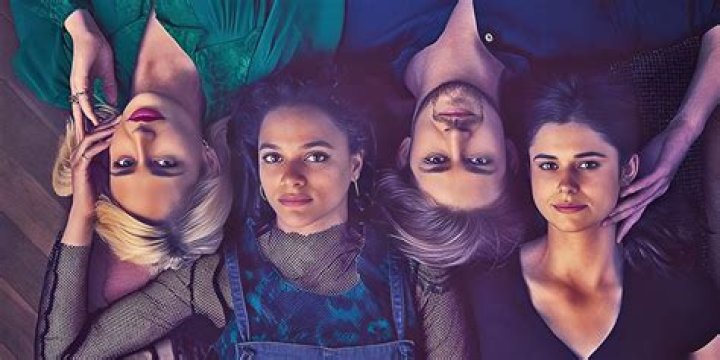 
Is Sarah Jane Seymour Gay? Learn More About The Conversations With Friends Actress 