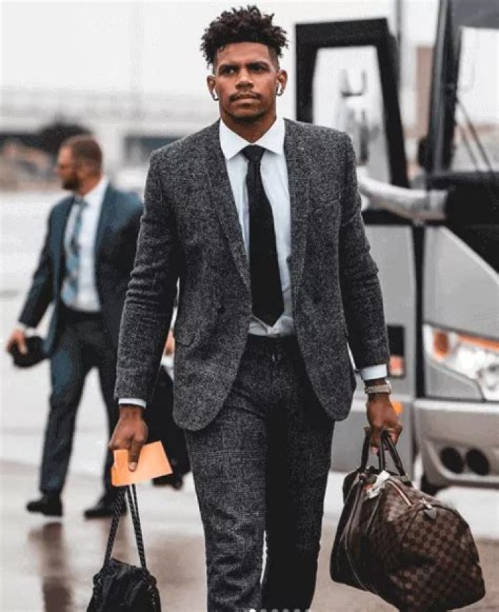 
Is Terrelle Pryor Married? His Bio, Age, Wife and Net worth 