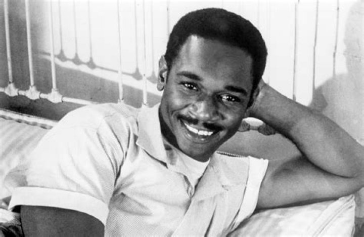 Ivan Dixon Net Worth