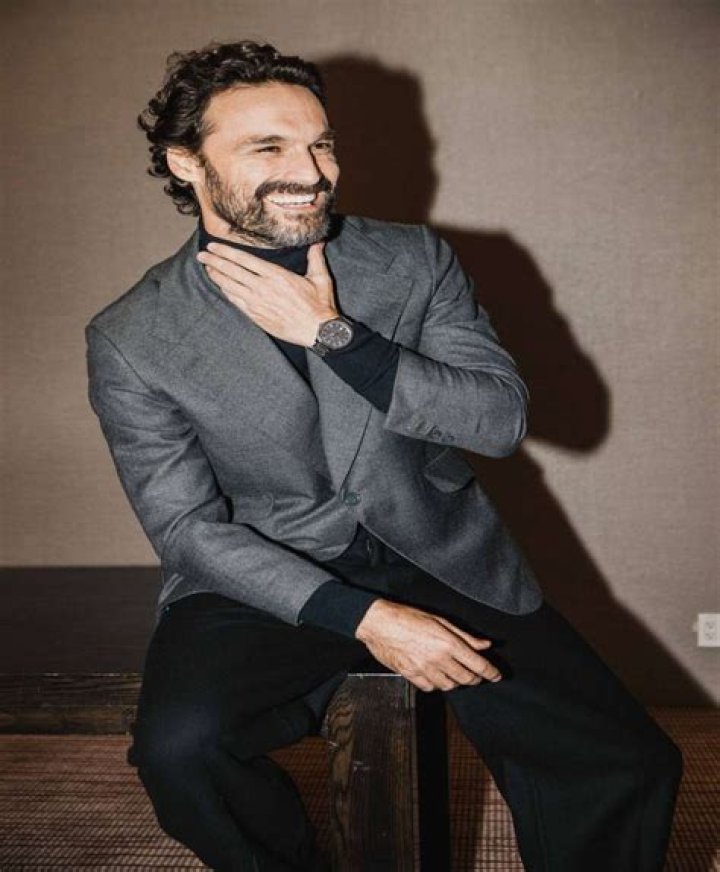 Iván Sánchez Biography, Edad, Wife, La Reina Del Sur,Hijos And Novia