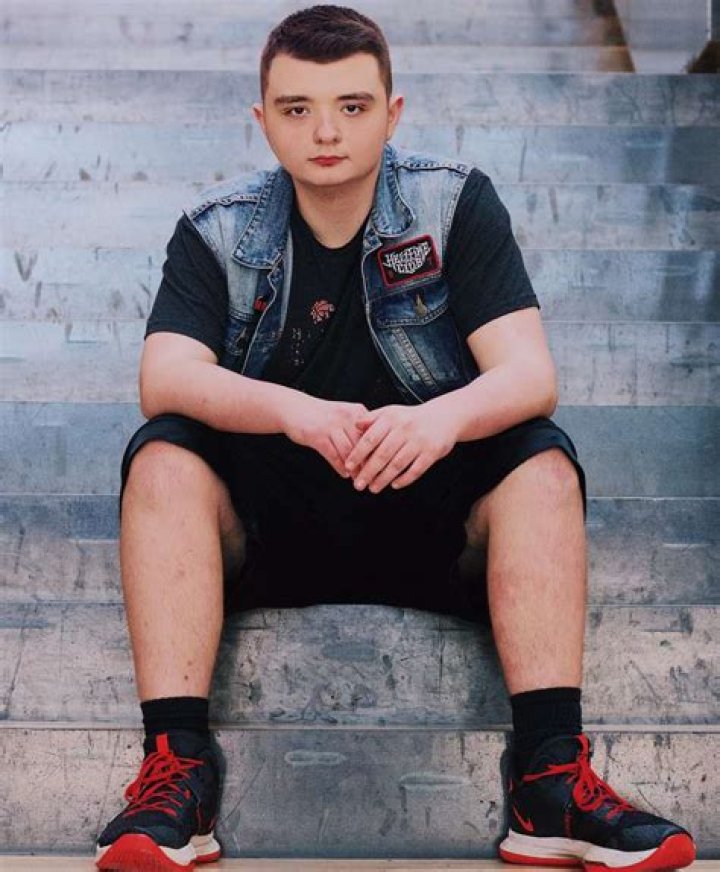 Jackson Uploads Of Fun