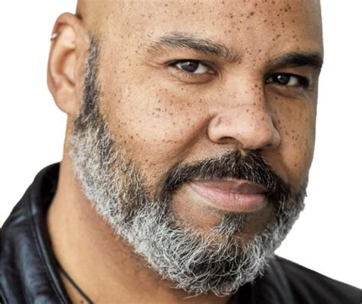 James Monroe Iglehart Net Worth, Income, Salary, Earnings, Biography