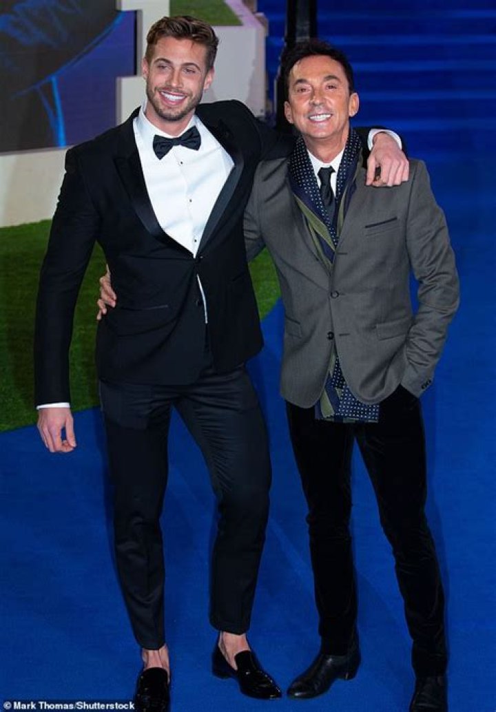 Who is Jason Schanne? – All About Italian Model