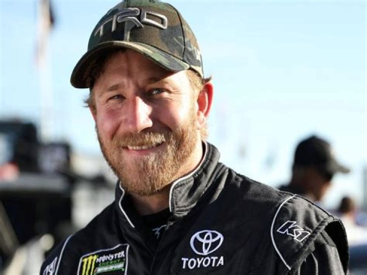 Jeffrey Earnhardt Wife: Is The Car Racing Driver Married? Details On His Relationship Status