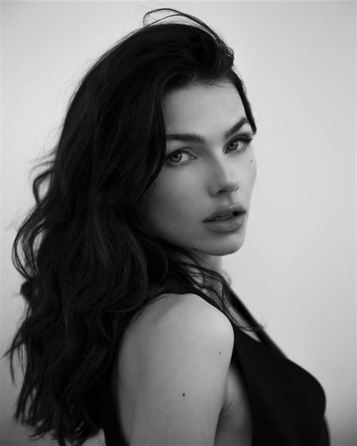 Jerry Jane Pears Height, Weight, Net Worth, Age, Birthday, Wikipedia, Who, Nationality, Biography