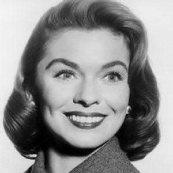 Joanne Dru Net Worth