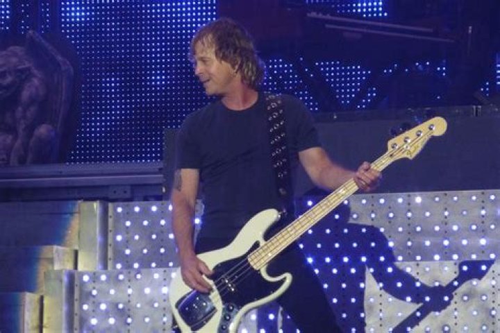 Johnny Lee Middleton Net Worth