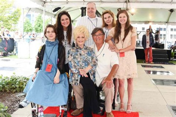 Jolie Shacklett Wiki, Bio, Age, Family, Brenda Lee’s Daughter, Husband, Net Worth and Music
