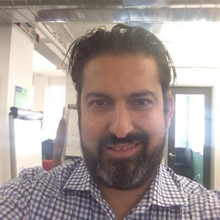 Jonathan R. Dariyanani Height, Weight, Net Worth, Age, Birthday, Wikipedia, Who, Instagram, Biography