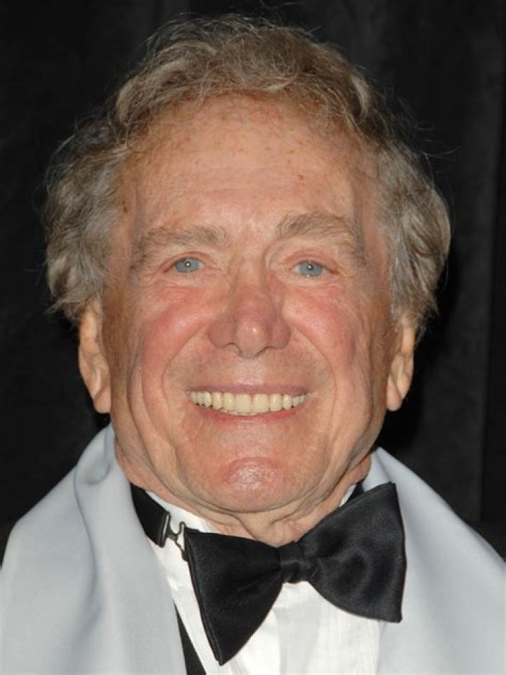 Joseph Sargent Net Worth