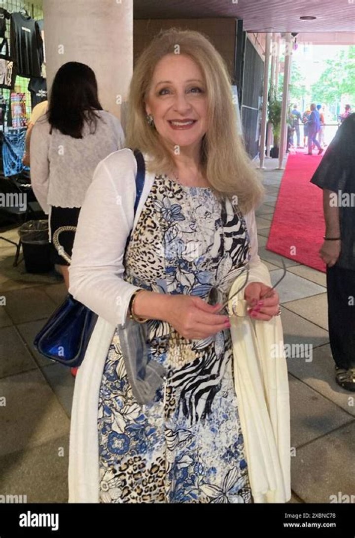 Julie Budd Net Worth