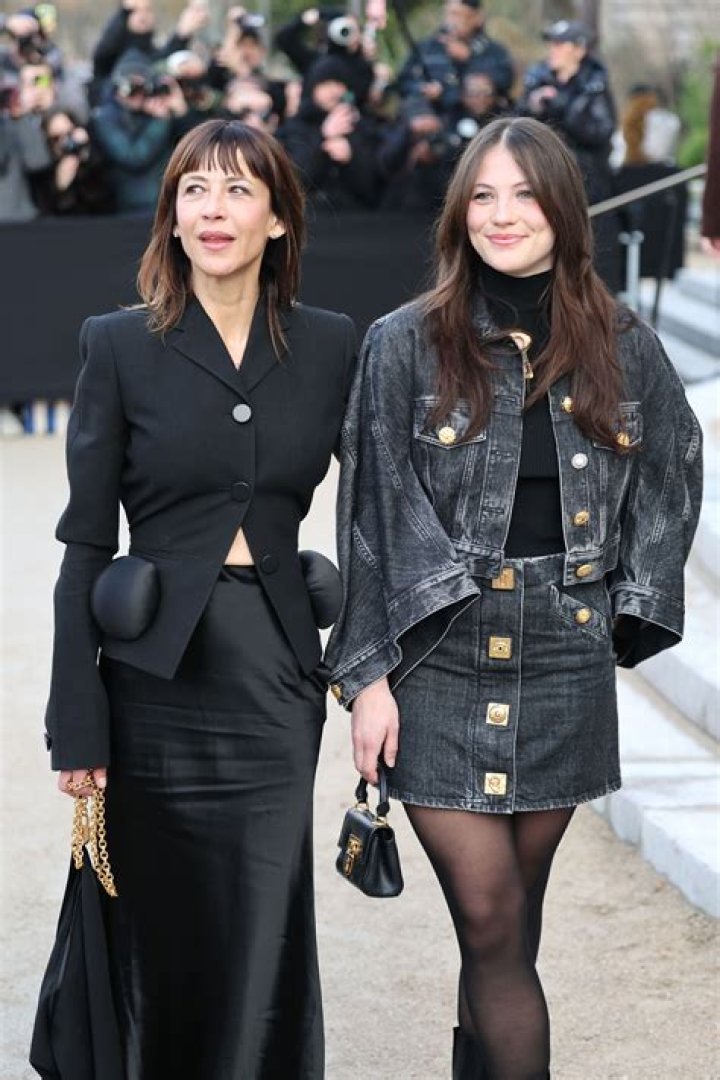 Juliette Lemley Biography; Age, Height, Siblings And Parents Of Sophie Marceau’s Daughter