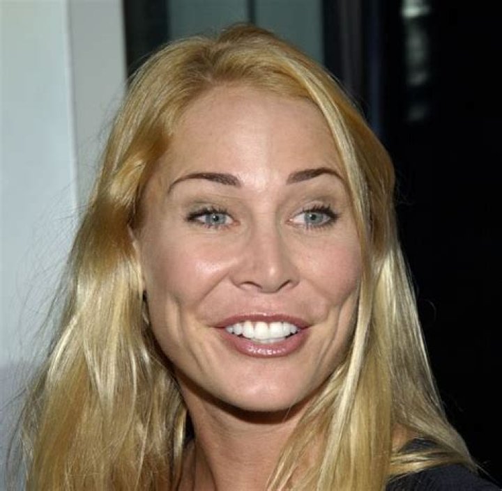 Kathleen Kinmont Net Worth