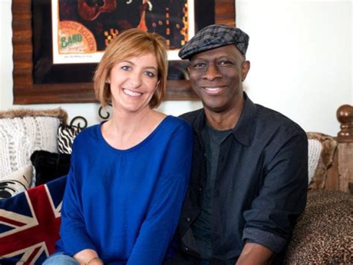 
Keb Mo has been Married to his Wife, Robbie Brooks Moore, since 2006 