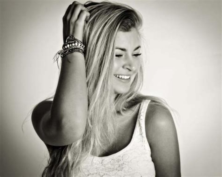 Kelsey Collins Net Worth