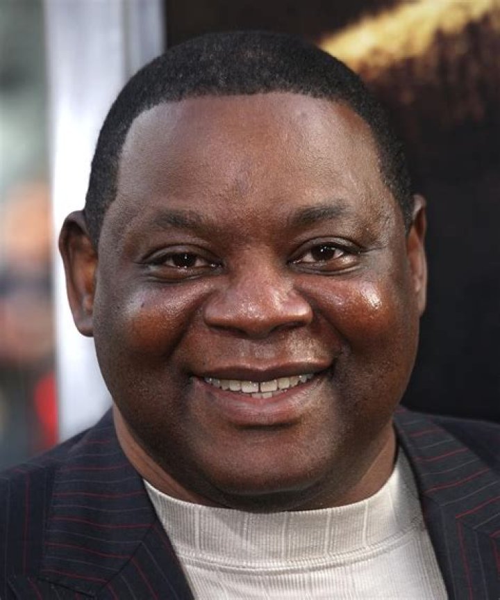 Ken Sagoes Net Worth