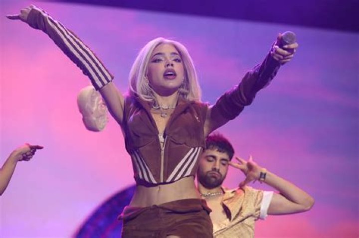 Kenia Os Bio, Wiki, Age, Height, Parents, Boyfriend, Songs, YouTube, Net Worth