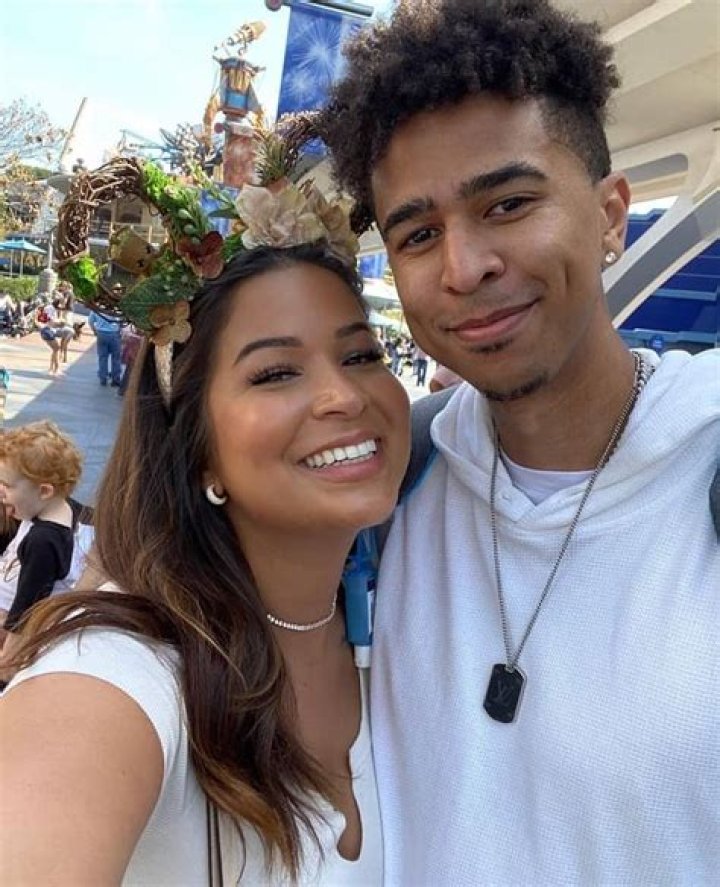 Kristopher Lofton Net Worth