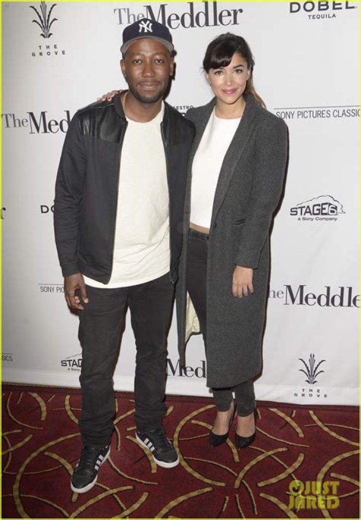 Lamorne Morris Girlfriend: Is Lamorne Morris in a relationship?