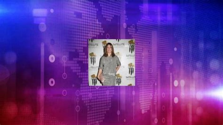 Larissa Rhodes Net Worth