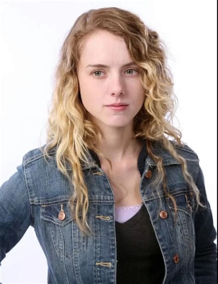 Laura Slade Wiggins Net Worth