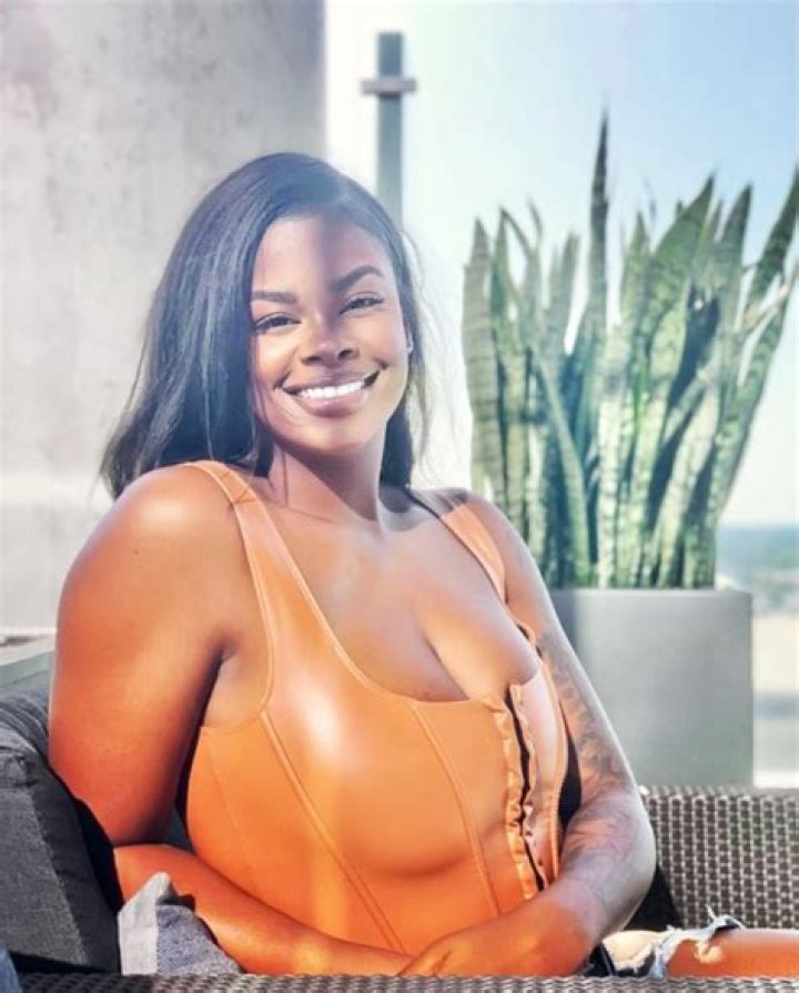 Lea Vivier Age, Wikipedia, Biography, Height, Instagram, Net Worth, Boyfriend