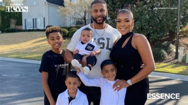 LhaPonso Ellis is Married to Wife: Jennifer Ellis. Kids