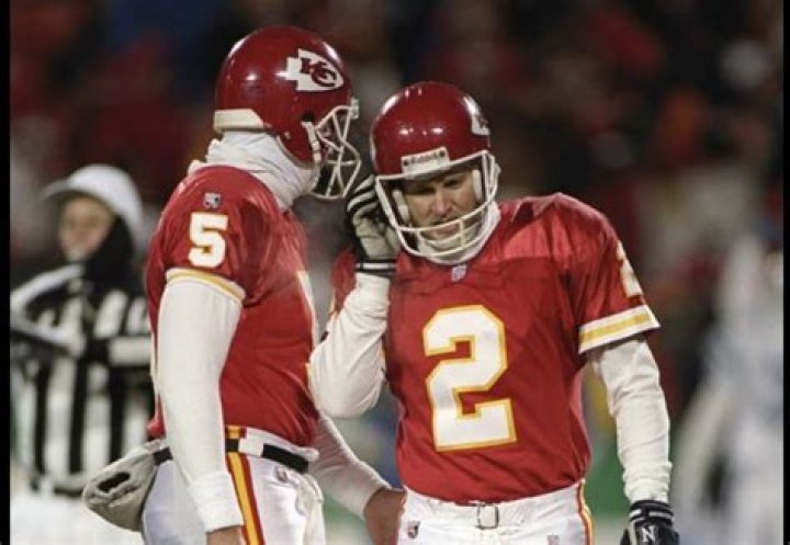 Lin Elliott Net Worth