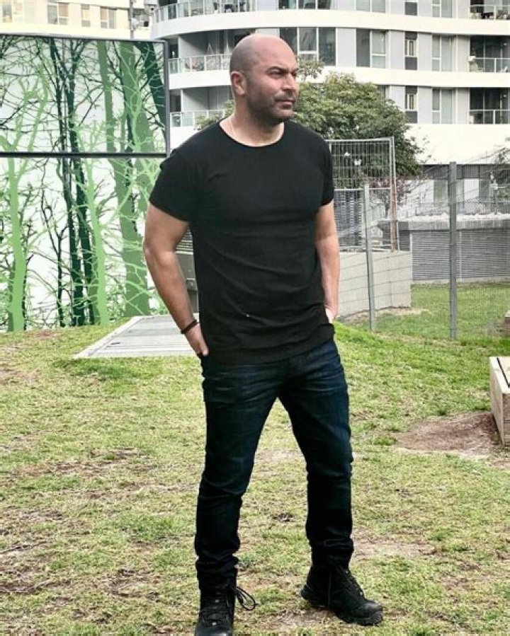 Lior Raz Height, Weight, Net Worth, Age, Birthday, Wikipedia, Who, Nationality, Biography