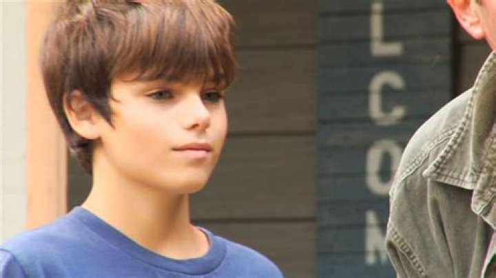 Logan Borsari Net Worth