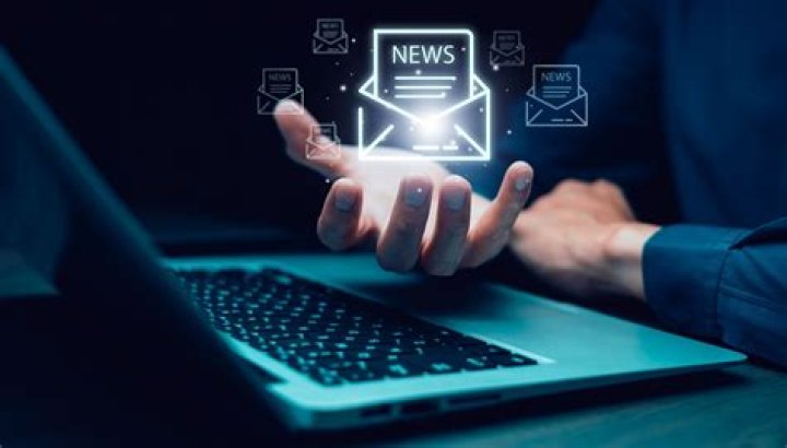 
Man held for duping Japanese tourist of Rs 23 lakh in Taj city 