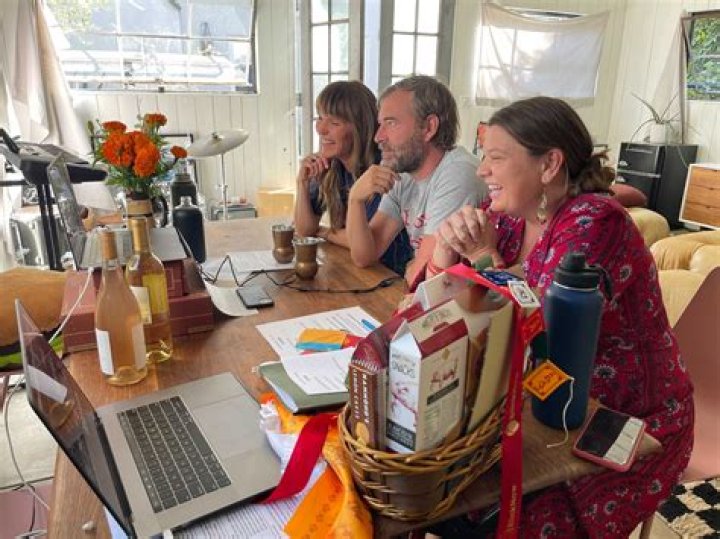 
Mark Duplass And His Wife Katie Aselton Were Honored as BlinkNow Foundation Supporters of the Year 2022 