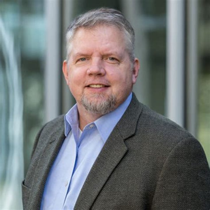 Mark Skinner Net Worth