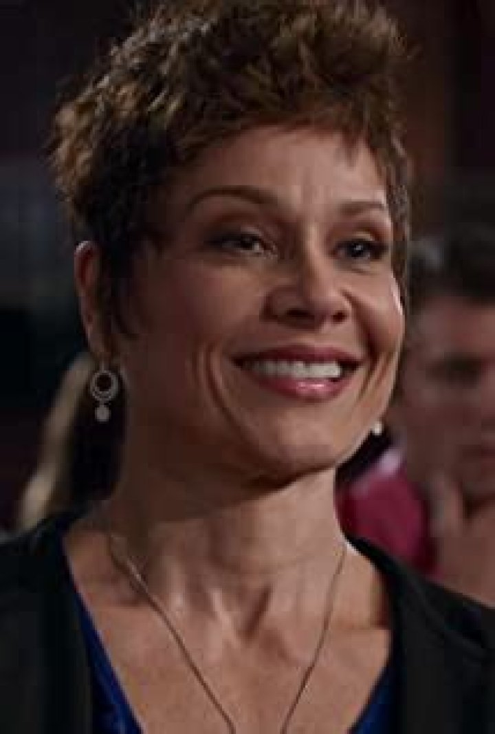 Marta DuBois Net Worth