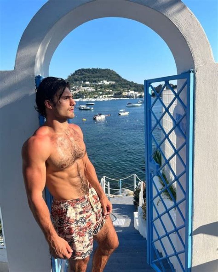 
Mateo Agudelo Height, Weight, Net Worth, Age, Birthday, Wikipedia, Who, Nationality, Biography 