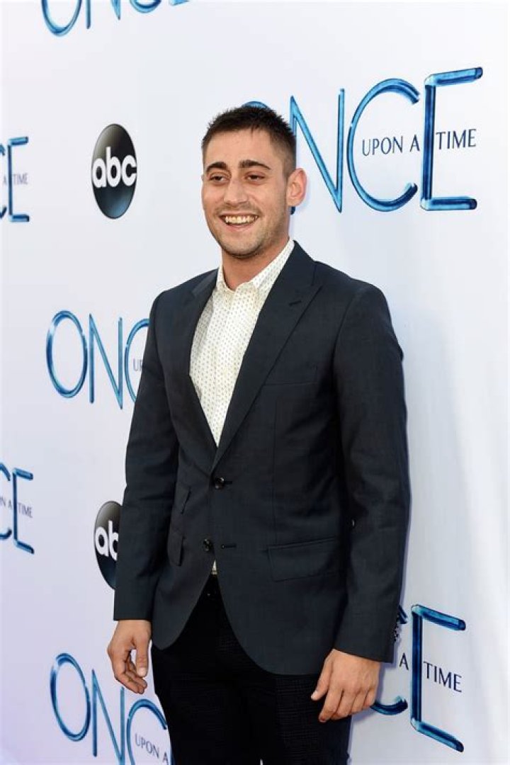 Michael Socha Height, Weight, Net Worth, Age, Birthday, Wikipedia, Who, Instagram, Biography