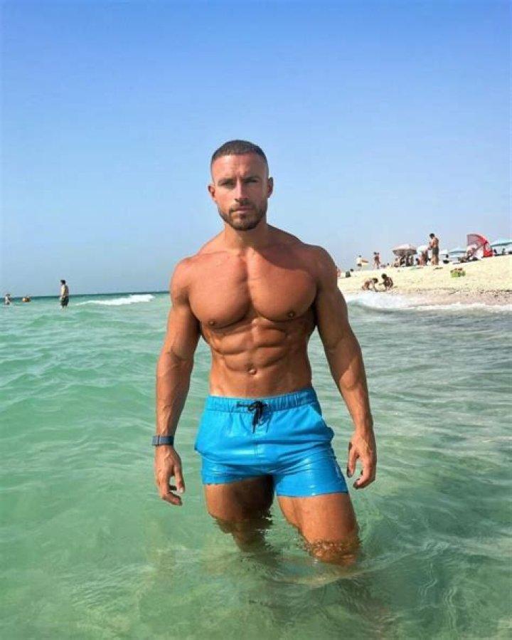 Mike Thurston Net Worth