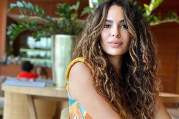 Nadine Velazquez Net Worth